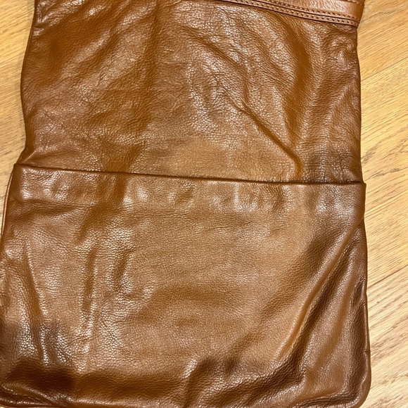 Marc by Marc Jacobs Fold Over Leather Clutch (mint condition)
